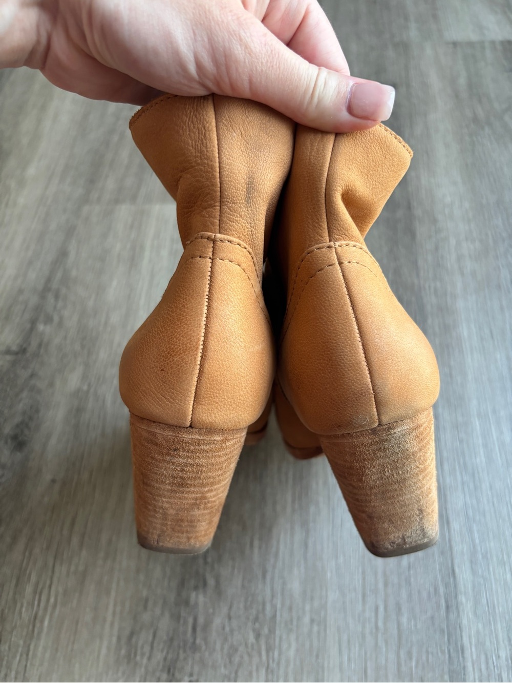 Frye Women's Essa Leather Bootie in Sand 8.5 - Picture 6 of 8